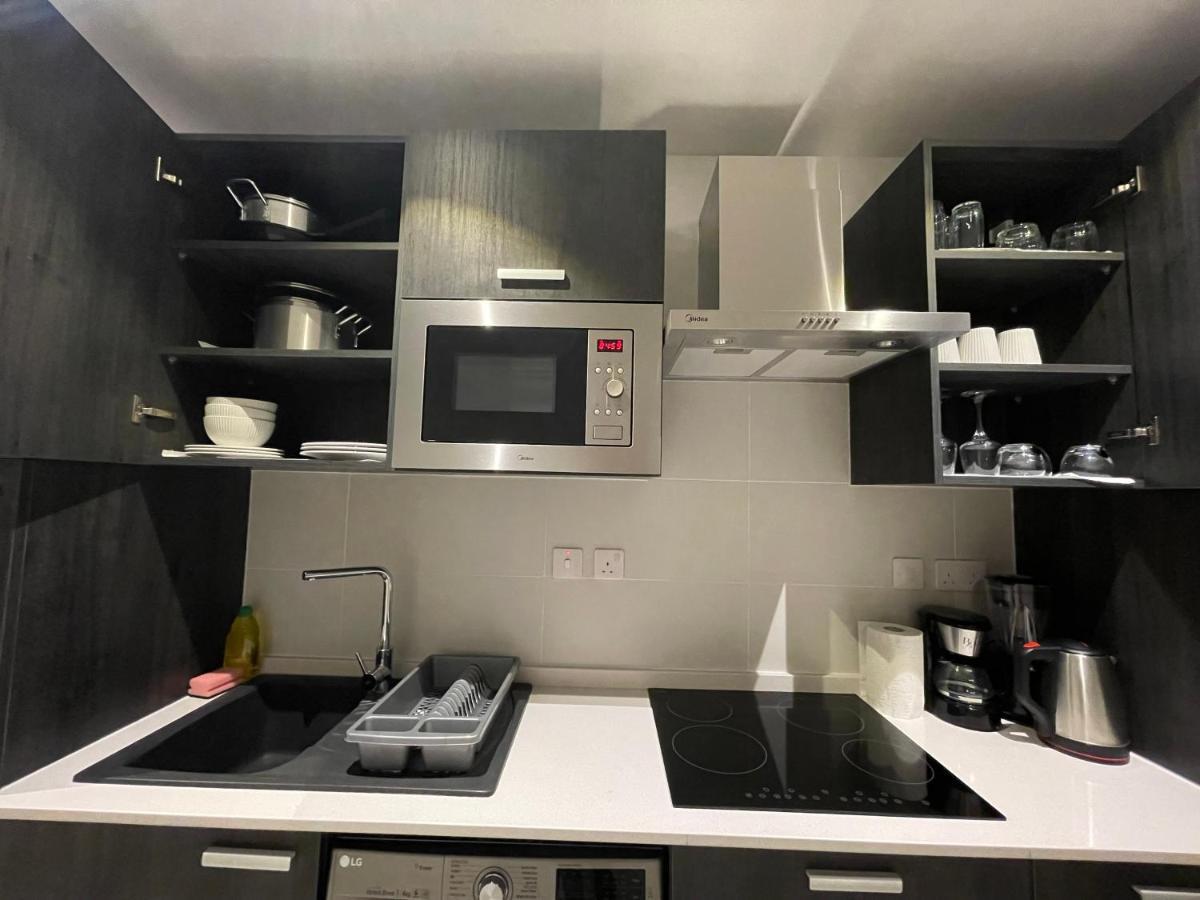 אקרה The Lennox Luxury Suites & Apartments מראה חיצוני תמונה