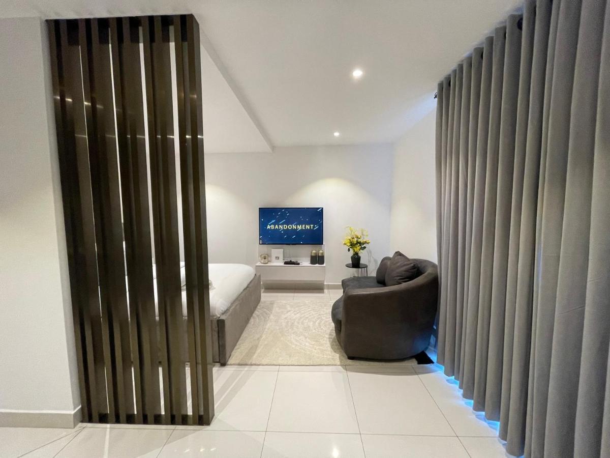 אקרה The Lennox Luxury Suites & Apartments מראה חיצוני תמונה