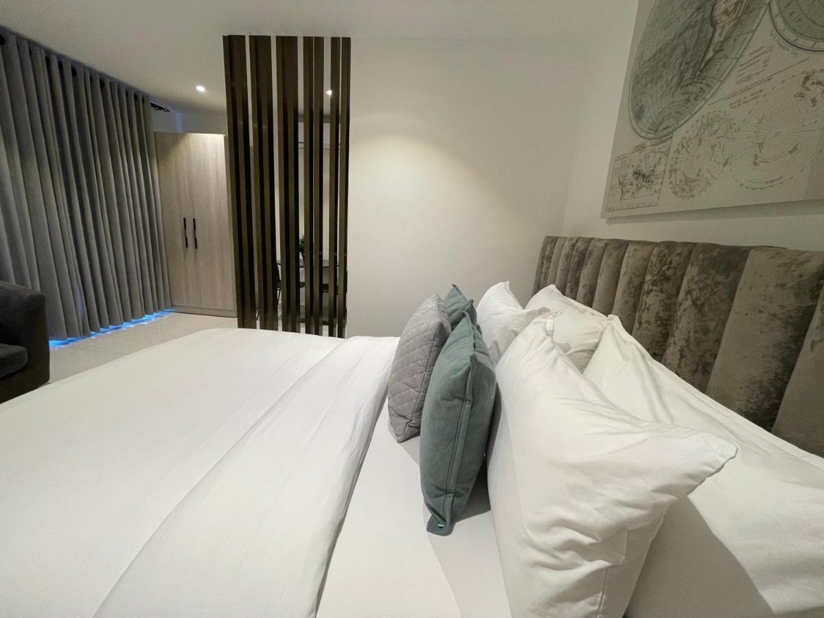 אקרה The Lennox Luxury Suites & Apartments מראה חיצוני תמונה
