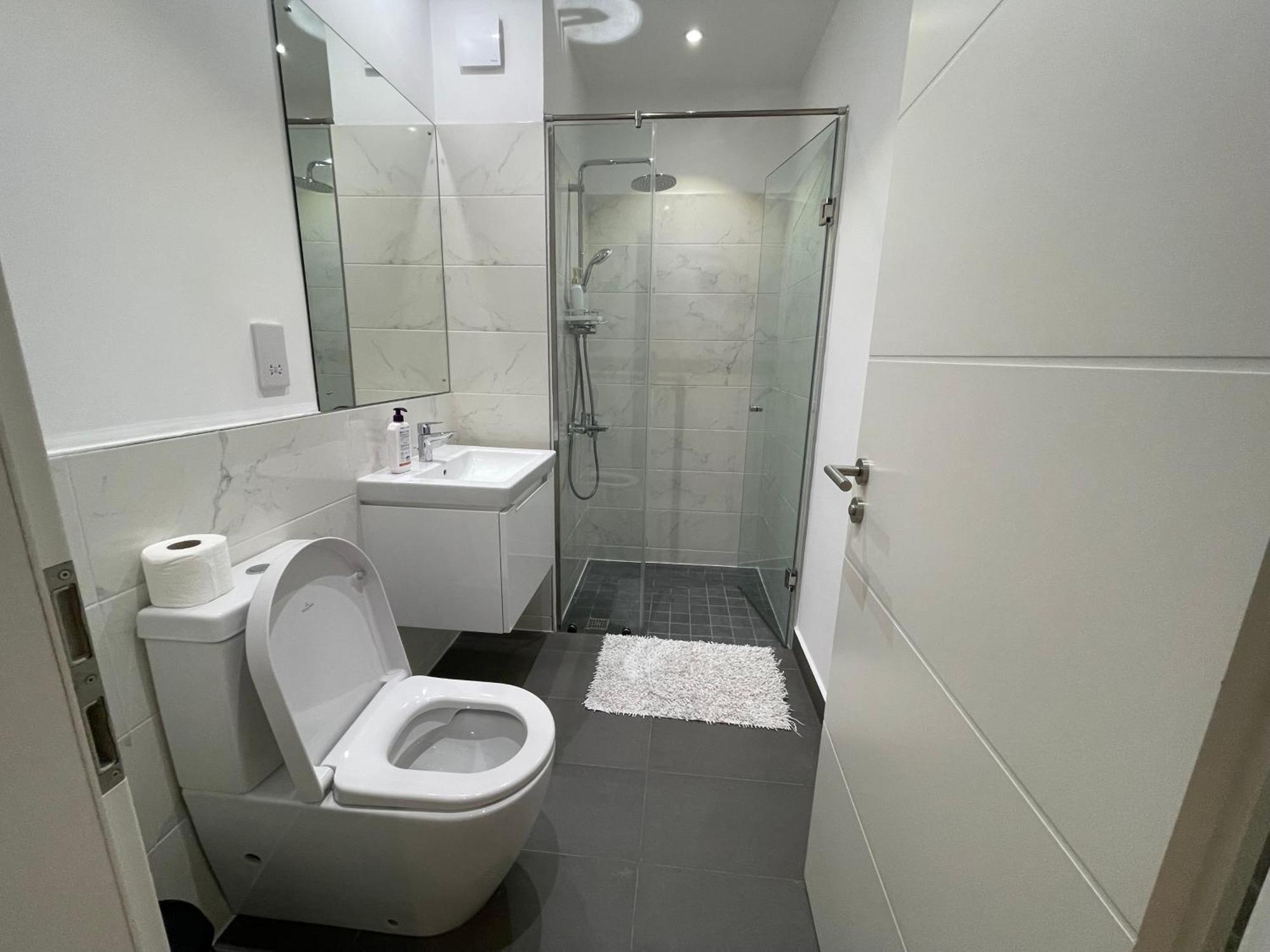אקרה The Lennox Luxury Suites & Apartments מראה חיצוני תמונה